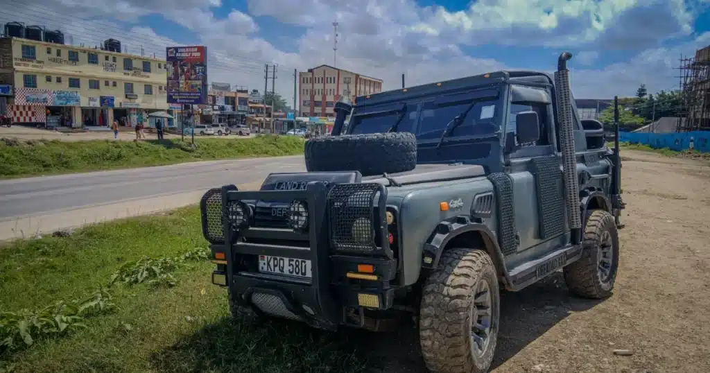 Custom 1990 Land Rover Defender