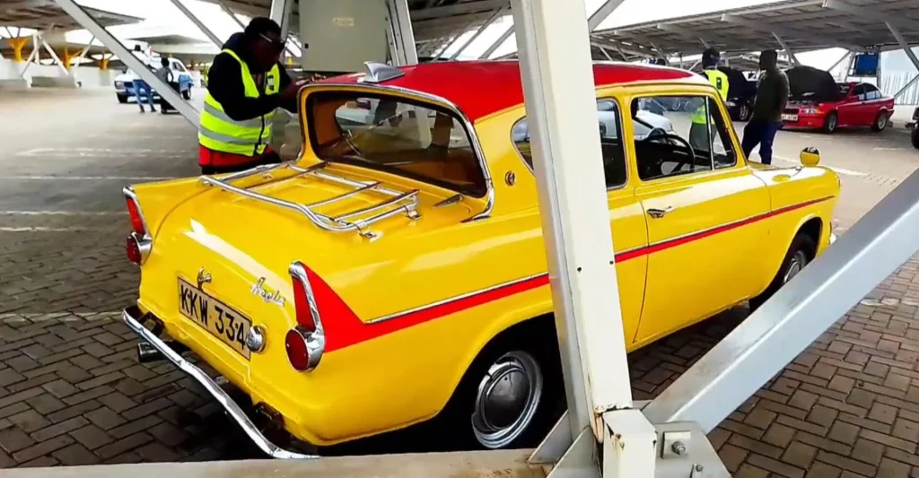 Ford Angila