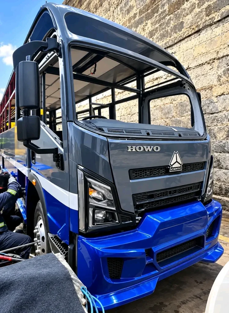 Sinotruck Howo h2 4500 matatu