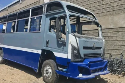SinoTruck Howo H2 4500 Matatu