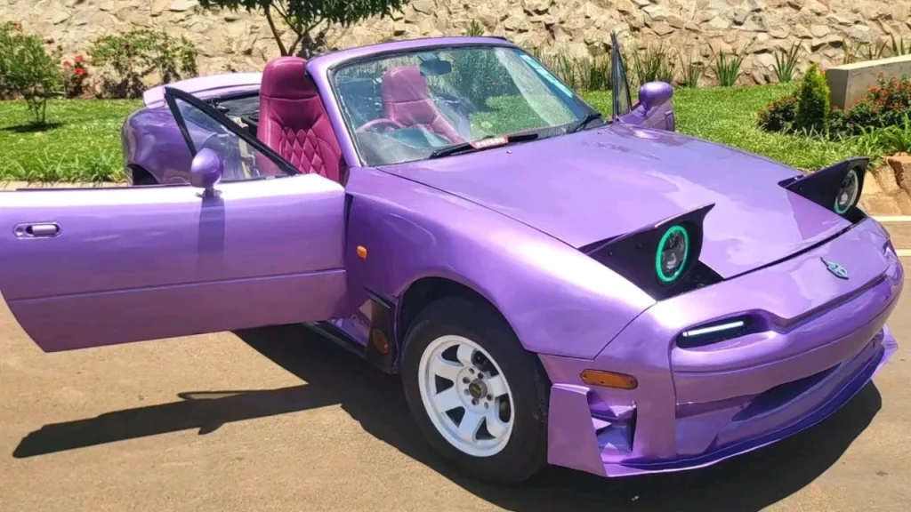Customized 1996 Mazda MX-5 Miata front right view