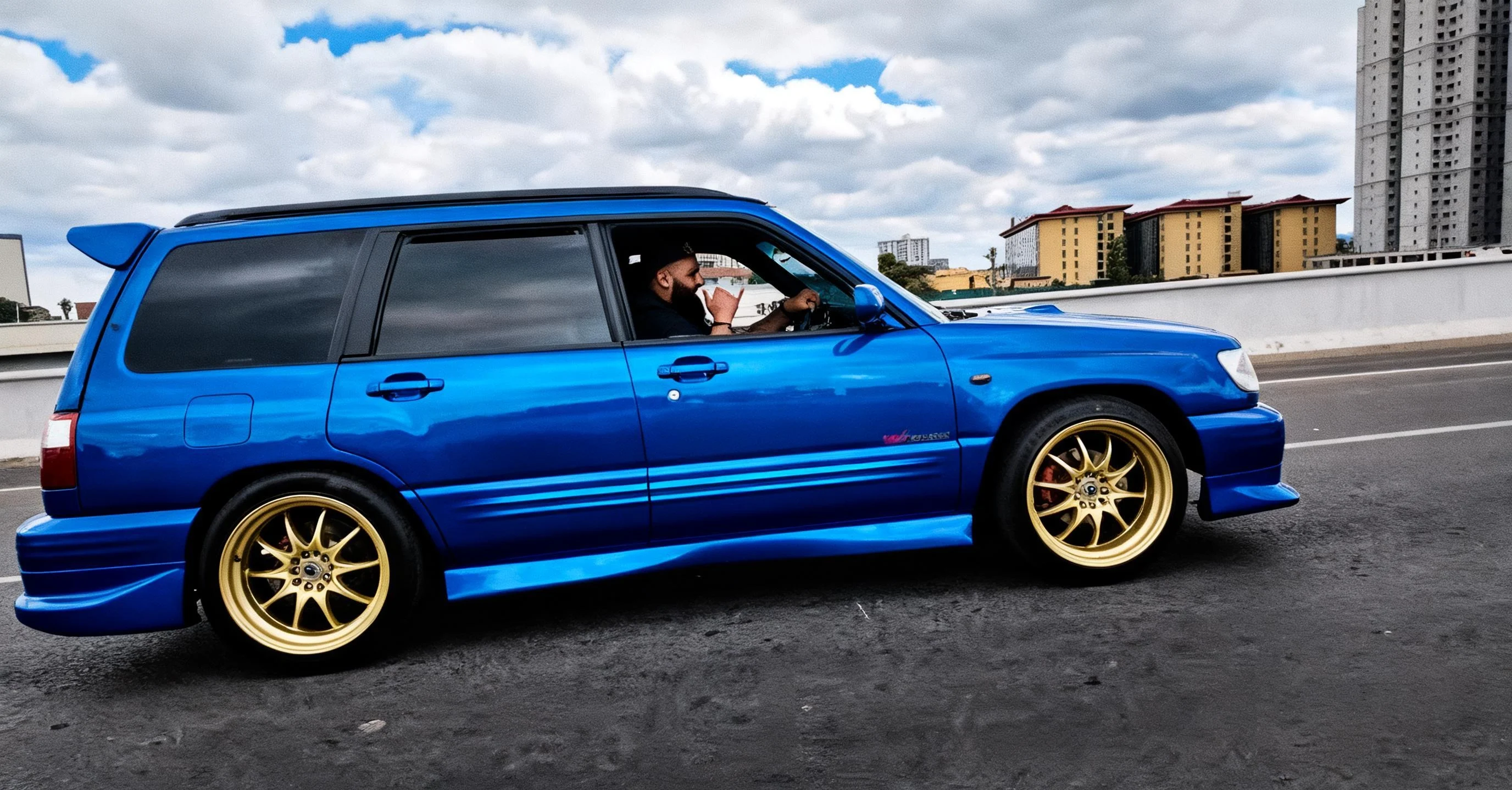 Subaru Forester SF5